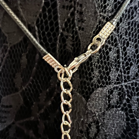 Ghost Necklace - Picture 5 of 5